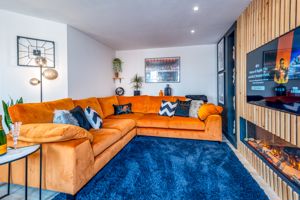 Photo 17- click for photo gallery